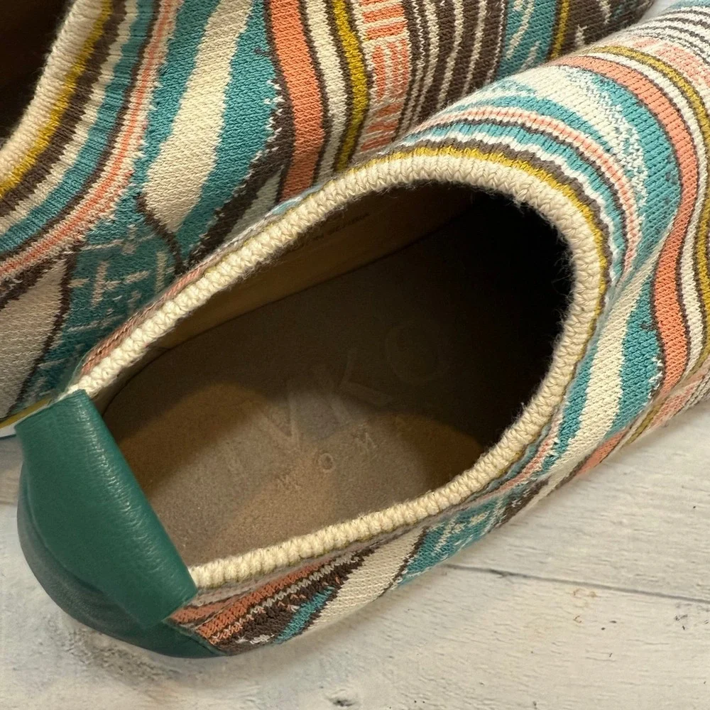 IVKO women's slip on sneakers size‎ 39